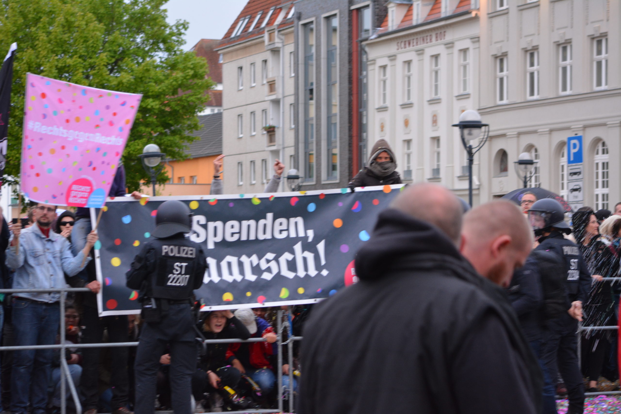 Far-right demos in Germany likened to era just before 